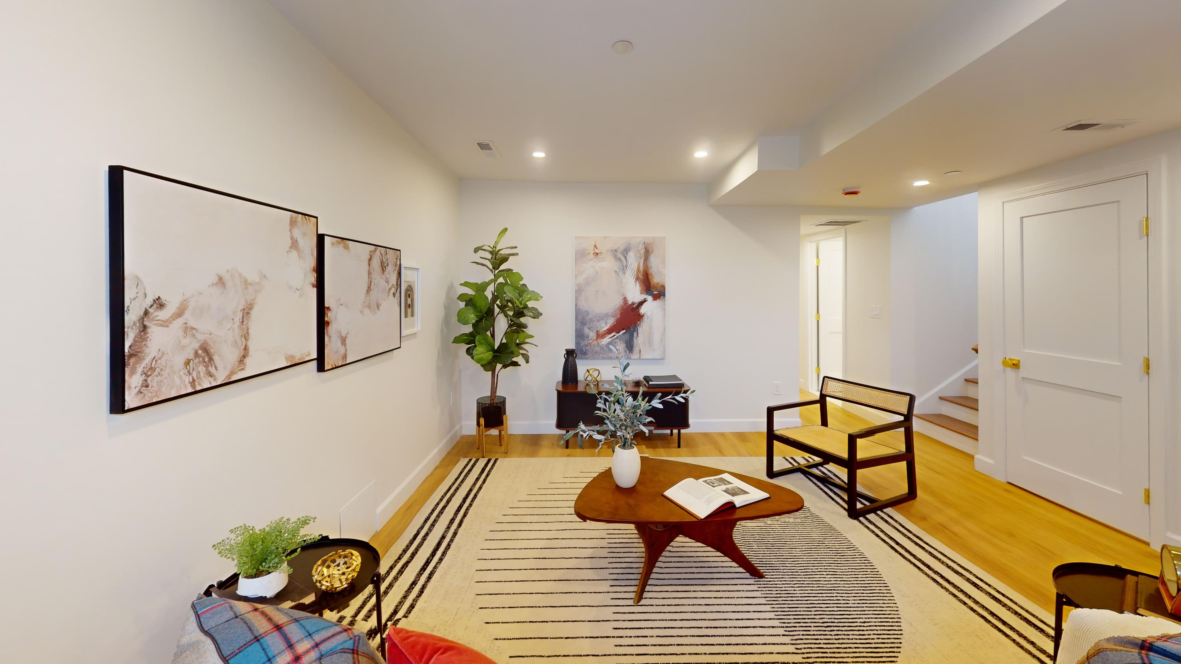 411 Salem St - Unit 1 - Thumbnail 20